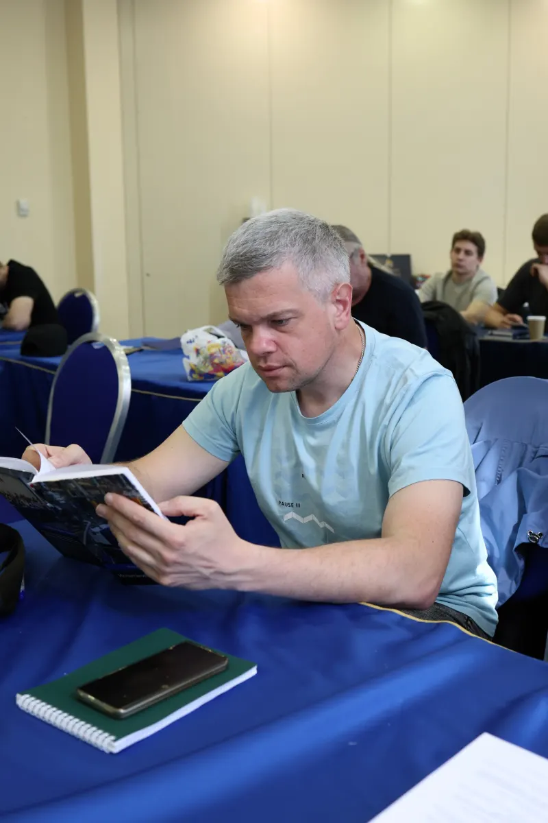 Participants of a VacMentor vacuum and leak testing course during a classroom session
